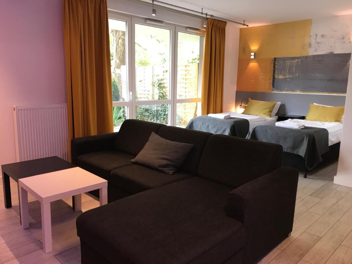 La Petite Apartments Гданьск Экстерьер фото
