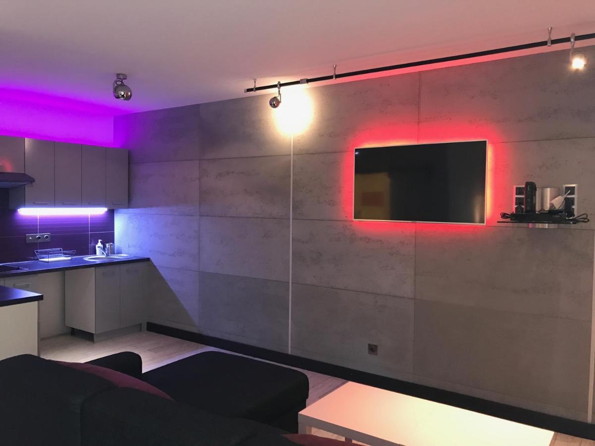 La Petite Apartments Гданьск Экстерьер фото